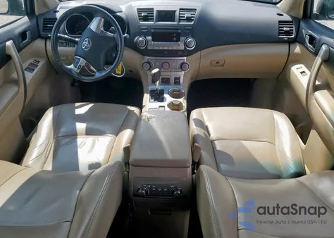 2012 Toyota Highlander Base z USA, uszkodzony, nr VIN 5TDZK3EH0CS059469